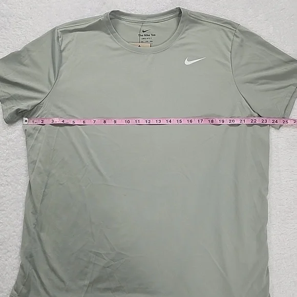Nike Dri-Fit Training Short Sleeve Tee New With Tags - Picture 4 of 9